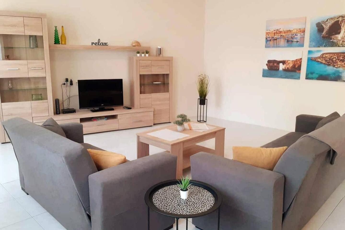Nr41 Holiday Apartment - Close To Village Centre, Promenade, Shops & Restaurants Marsaxlokk Exterior foto