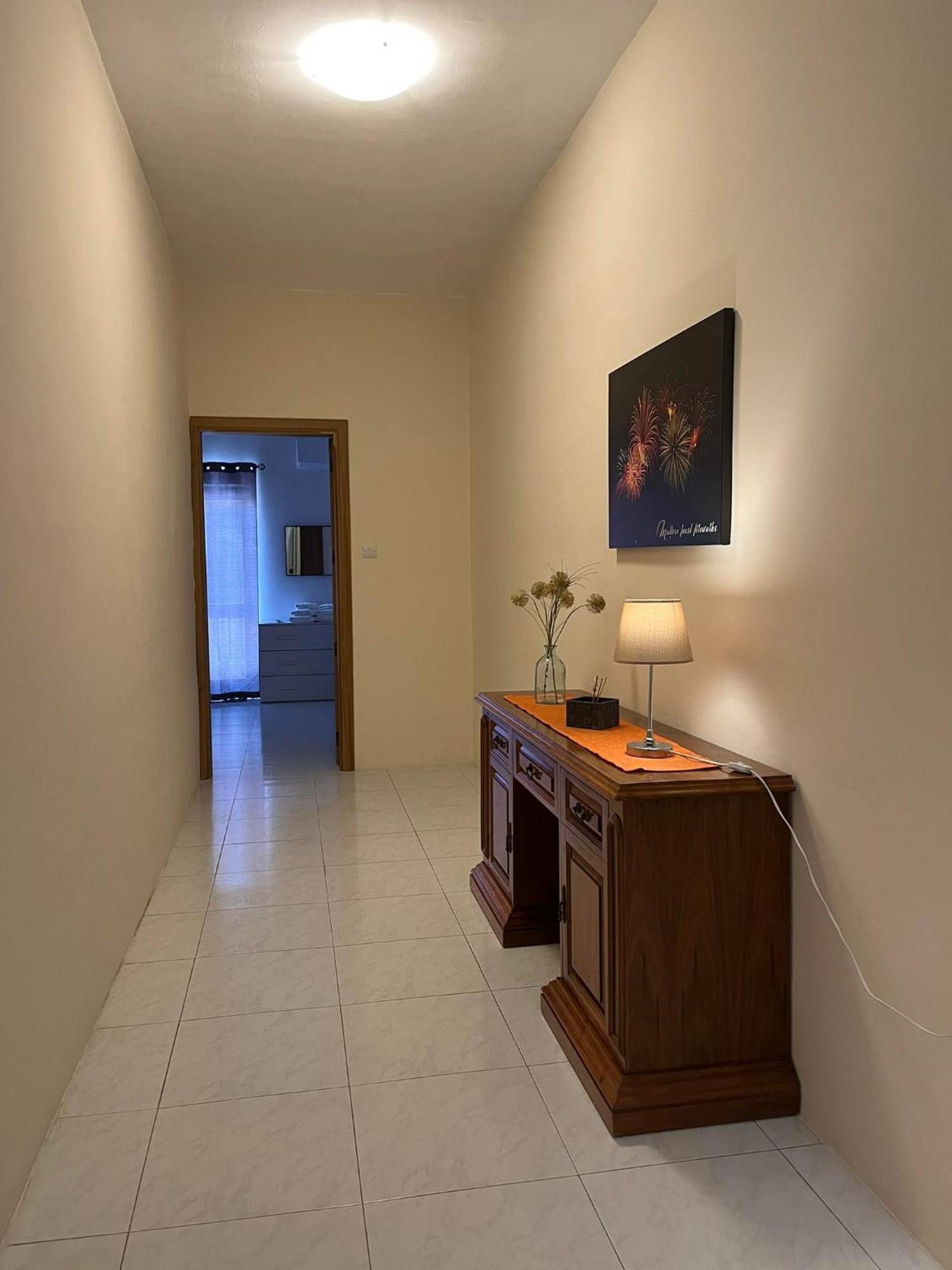 Nr41 Holiday Apartment - Close To Village Centre, Promenade, Shops & Restaurants Marsaxlokk Exterior foto