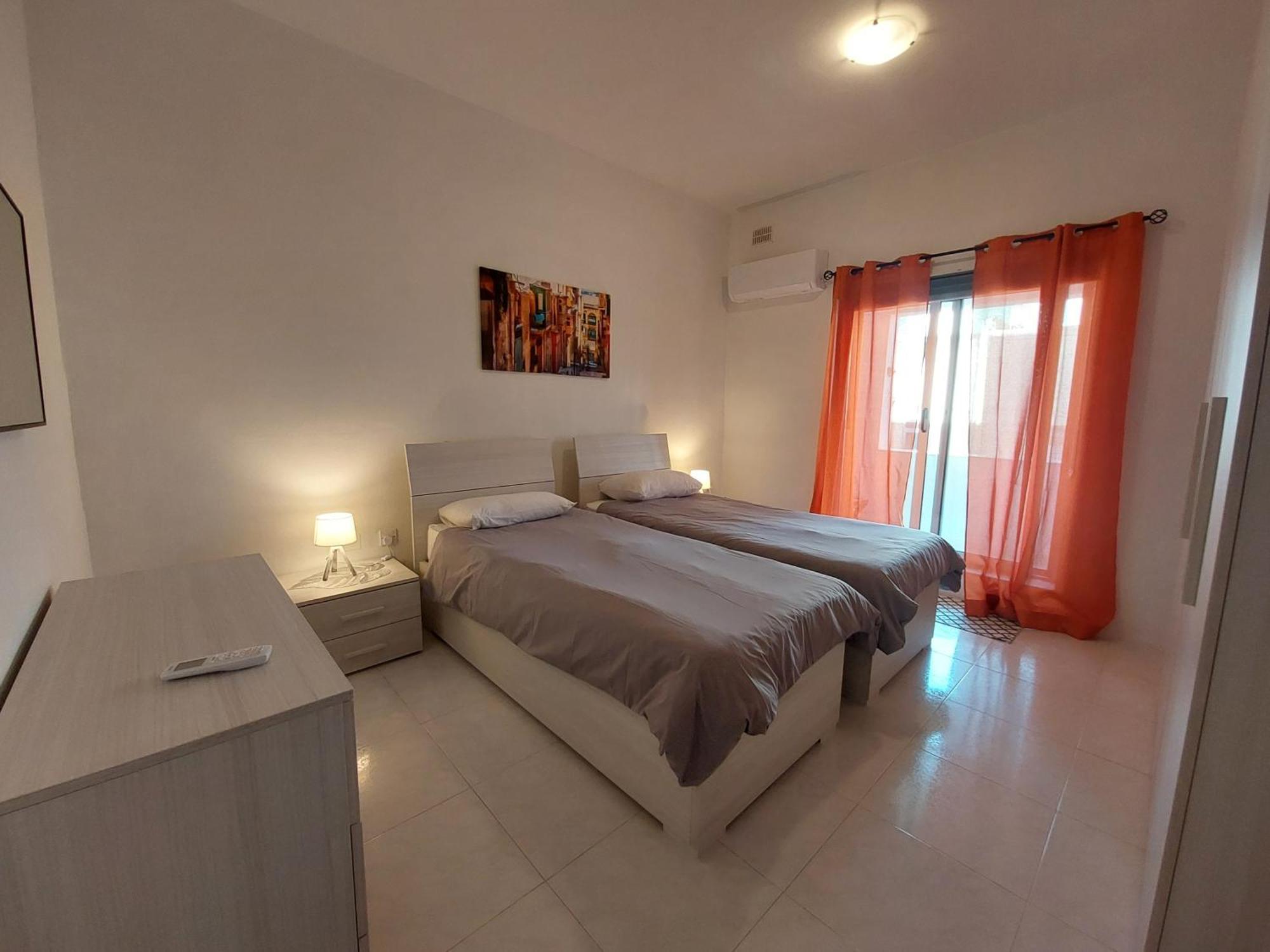 Nr41 Holiday Apartment - Close To Village Centre, Promenade, Shops & Restaurants Marsaxlokk Exterior foto